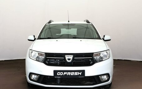 Dacia Logan II, 2017 год, 990 000 рублей, 3 фотография