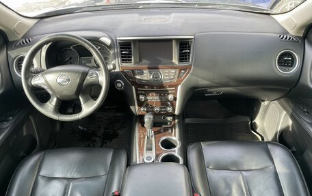 Nissan Pathfinder, 2015 год, 1 912 000 рублей, 10 фотография