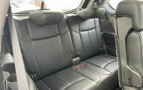 Nissan Pathfinder, 2015 год, 1 912 000 рублей, 12 фотография