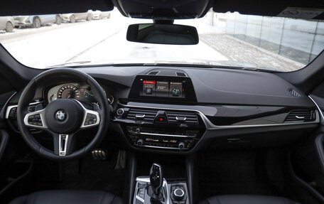 BMW 5 серия, 2019 год, 3 559 000 рублей, 12 фотография