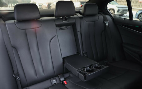 BMW 5 серия, 2019 год, 3 559 000 рублей, 29 фотография