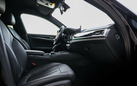 BMW 5 серия, 2019 год, 3 559 000 рублей, 28 фотография