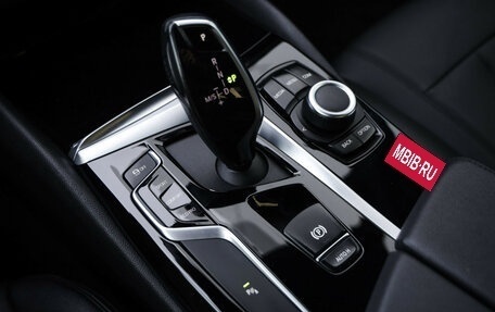 BMW 5 серия, 2019 год, 3 559 000 рублей, 21 фотография