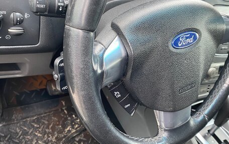 Ford Focus II рестайлинг, 2010 год, 550 000 рублей, 3 фотография