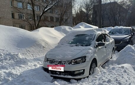 Volkswagen Polo VI (EU Market), 2018 год, 750 000 рублей, 2 фотография