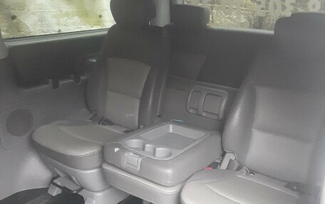 Hyundai Grand Starex Grand Starex I рестайлинг 2, 2008 год, 1 000 000 рублей, 4 фотография