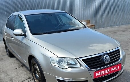 Volkswagen Passat B6, 2008 год, 600 000 рублей, 2 фотография