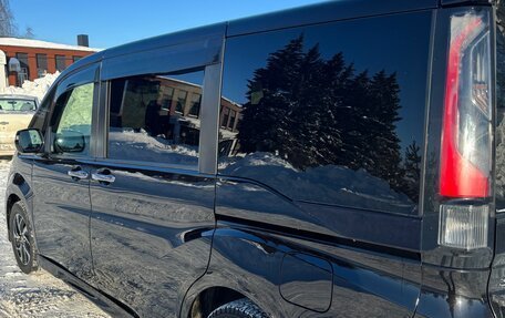 Honda Stepwgn IV, 2016 год, 2 000 000 рублей, 3 фотография