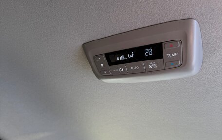 Honda Stepwgn IV, 2016 год, 2 000 000 рублей, 10 фотография