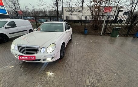 Mercedes-Benz E-Класс, 2008 год, 1 300 000 рублей, 3 фотография