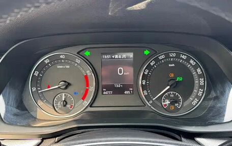 Skoda Octavia IV, 2022 год, 2 000 000 рублей, 14 фотография