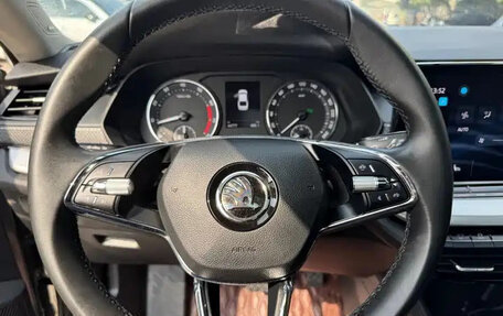 Skoda Octavia IV, 2022 год, 2 000 000 рублей, 23 фотография