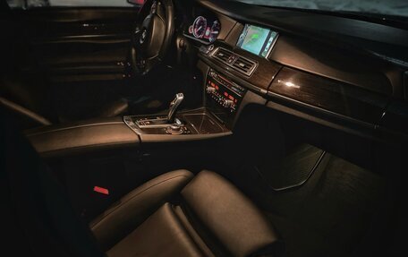 BMW 7 серия, 2013 год, 2 250 000 рублей, 14 фотография