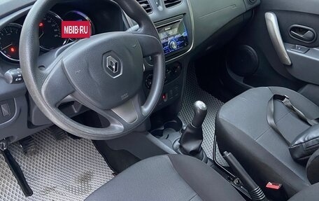 Renault Logan II, 2014 год, 699 000 рублей, 8 фотография