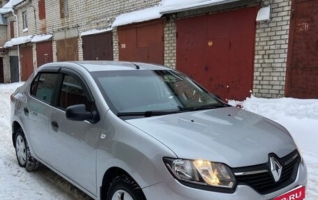 Renault Logan II, 2014 год, 699 000 рублей, 6 фотография