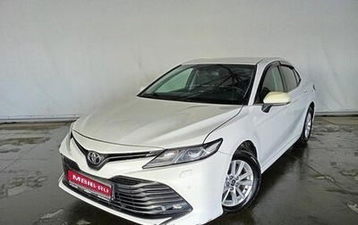 Toyota Camry, 2018 год, 2 348 000 рублей, 1 фотография