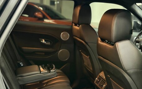 Land Rover Range Rover Evoque I, 2015 год, 2 350 000 рублей, 11 фотография