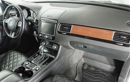 Volkswagen Touareg III, 2017 год, 3 100 000 рублей, 10 фотография