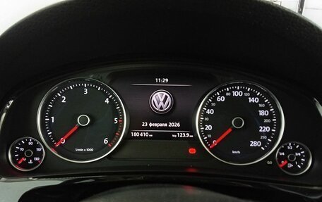 Volkswagen Touareg III, 2017 год, 3 100 000 рублей, 14 фотография