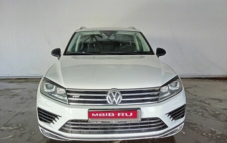 Volkswagen Touareg III, 2017 год, 3 100 000 рублей, 2 фотография