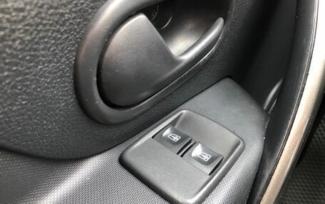 Renault Logan II, 2019 год, 1 130 000 рублей, 15 фотография