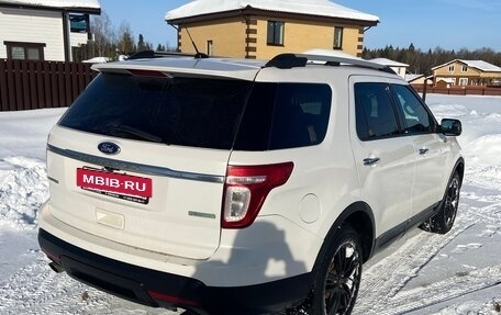 Ford Explorer VI, 2014 год, 1 800 000 рублей, 5 фотография
