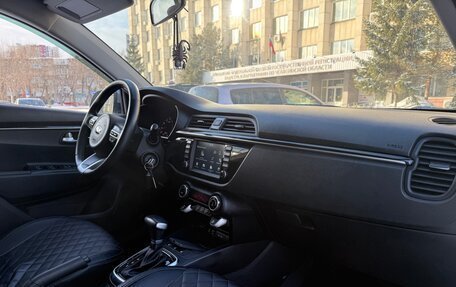 KIA Rio IV, 2020 год, 1 590 000 рублей, 9 фотография