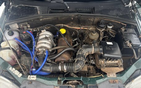 Chevrolet Niva I рестайлинг, 2003 год, 250 000 рублей, 22 фотография