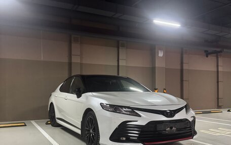 Toyota Camry, 2021 год, 3 250 000 рублей, 2 фотография