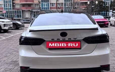 Toyota Camry, 2021 год, 3 250 000 рублей, 4 фотография