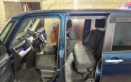 Toyota Roomy I, 2017 год, 1 250 000 рублей, 13 фотография