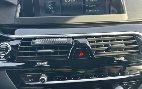 BMW 5 серия, 2018 год, 2 800 000 рублей, 15 фотография