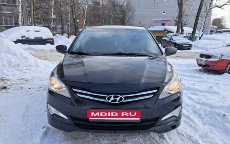 Hyundai Solaris II рестайлинг, 2014 год, 950 000 рублей, 2 фотография
