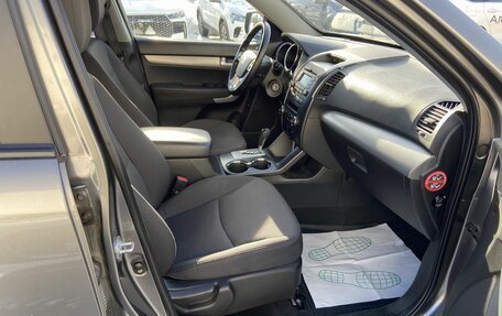 KIA Sorento II рестайлинг, 2012 год, 1 577 000 рублей, 12 фотография