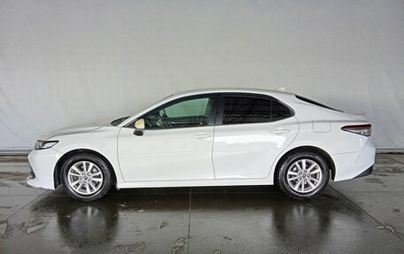 Toyota Camry, 2018 год, 2 348 000 рублей, 8 фотография