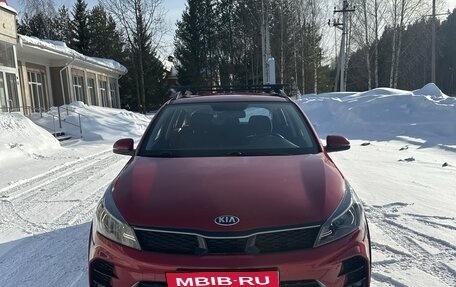 KIA Rio IV, 2021 год, 1 827 000 рублей, 1 фотография