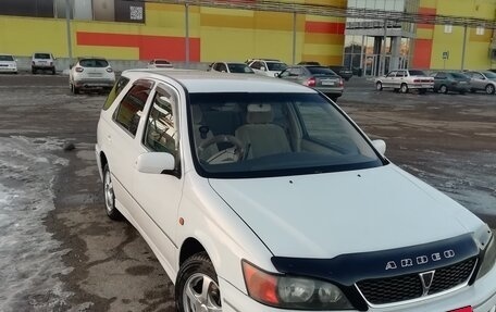 Toyota Vista V30, 1998 год, 485 000 рублей, 1 фотография