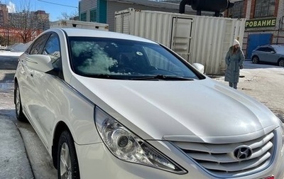 Hyundai Sonata VI, 2012 год, 1 100 000 рублей, 1 фотография