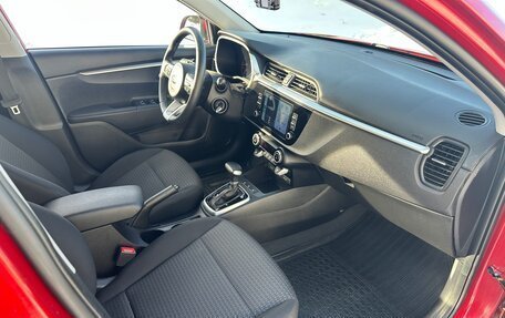 KIA Rio IV, 2021 год, 1 827 000 рублей, 20 фотография