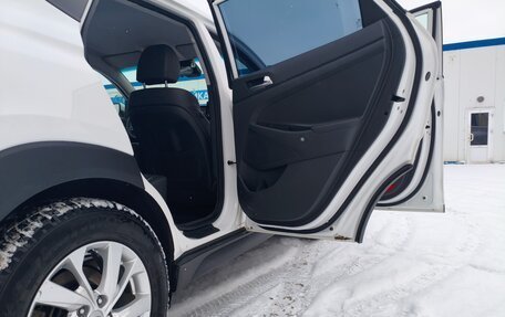 Hyundai Tucson III, 2020 год, 2 500 000 рублей, 10 фотография