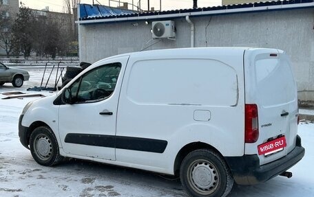 Citroen Berlingo II рестайлинг, 2011 год, 380 000 рублей, 2 фотография