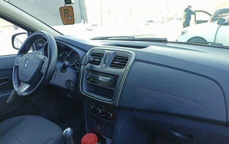 Renault Sandero II рестайлинг, 2015 год, 730 000 рублей, 9 фотография