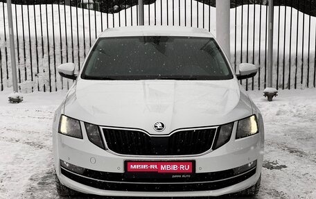 Skoda Octavia, 2019 год, 1 749 000 рублей, 2 фотография