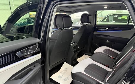 Volkswagen Teramont I, 2024 год, 5 900 000 рублей, 10 фотография