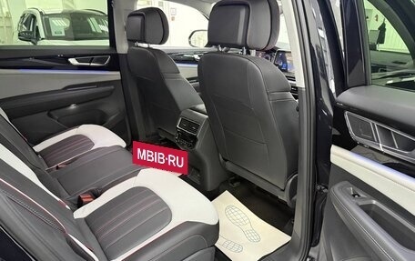 Volkswagen Teramont I, 2024 год, 5 900 000 рублей, 13 фотография