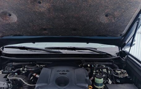 Toyota Land Cruiser Prado 150 рестайлинг 2, 2019 год, 6 350 000 рублей, 2 фотография