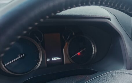 Toyota Land Cruiser Prado 150 рестайлинг 2, 2019 год, 6 350 000 рублей, 16 фотография