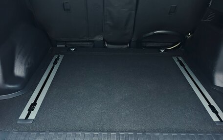 Toyota Land Cruiser Prado 150 рестайлинг 2, 2019 год, 6 350 000 рублей, 22 фотография