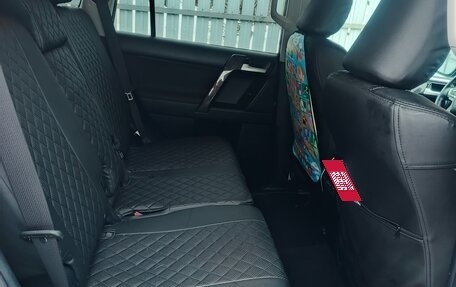 Toyota Land Cruiser Prado 150 рестайлинг 2, 2019 год, 6 350 000 рублей, 18 фотография