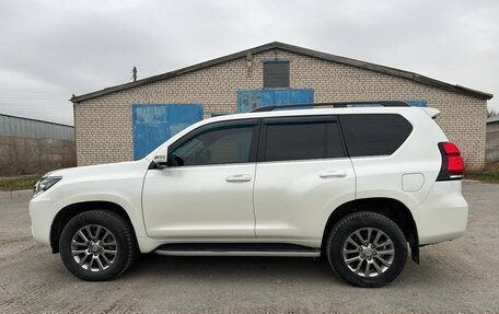 Toyota Land Cruiser Prado 150 рестайлинг 2, 2018 год, 3 900 000 рублей, 4 фотография